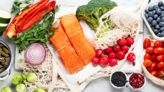 血管を若く保つ!「抗酸化成分」を味方にする食事