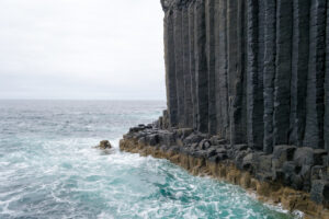ココ島_崖